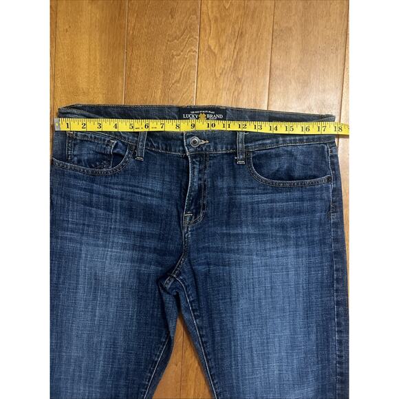 Lucky Brand Sienna Tomboy Crop Jeans Size 14 Medium Wash Casual Mid Rise - Picture 3 of 9